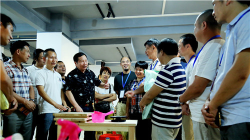 文化部.教育部.非遺研培計劃.廣州大學.石灣陶塑技藝班開學典禮.潘炳森攝.2017.9.18 (217).jpg