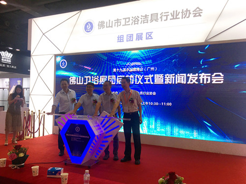 �V�ݽ�����ʢ�rֱ�����Ї��մɳǑ�(zh��n)�Ժ��s�xʽ�ʹ���܇��һ�����c(di��n)��