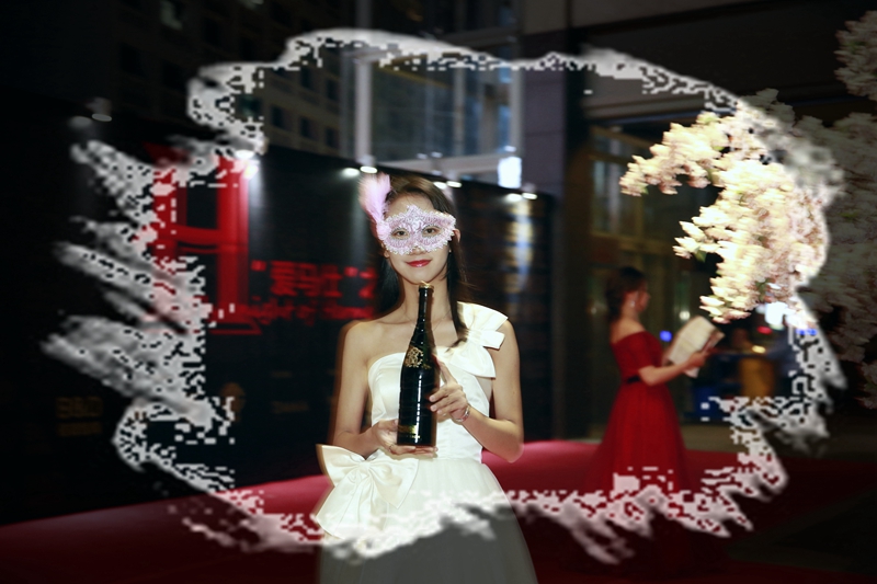 2018  B��D��(��i)�R��֮ҹح�c(di��n)ȼ�Ĳ��Ǽ��飬���ǌ�(du��)�������������